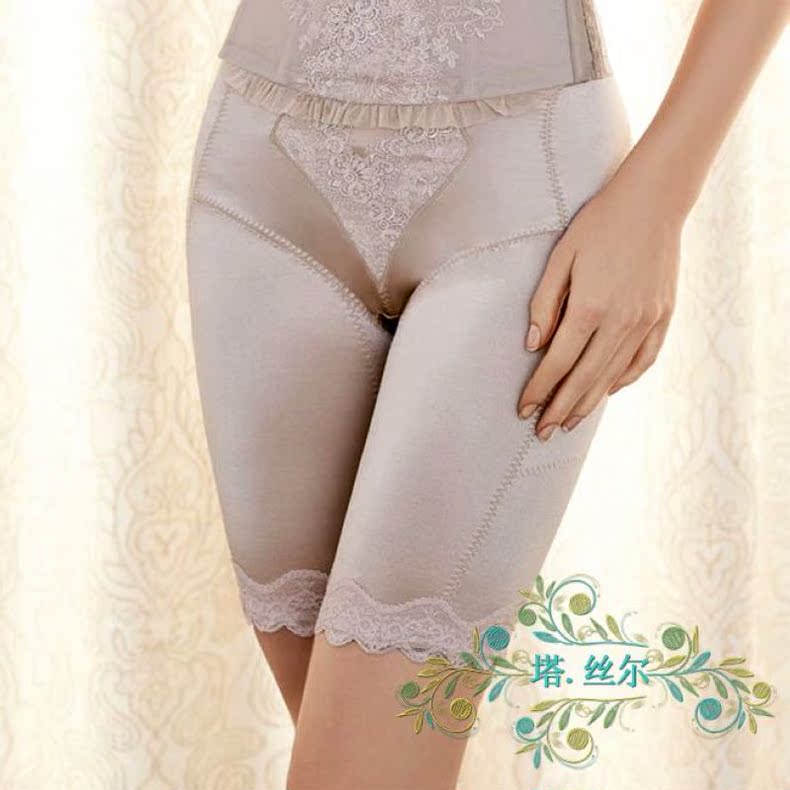 body amincissant luxueux en soie Ice - Ref 670721 Image 19